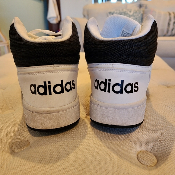 Adidas Hoops 3.0 Classic Vintage Shoes - Picture 4 of 7